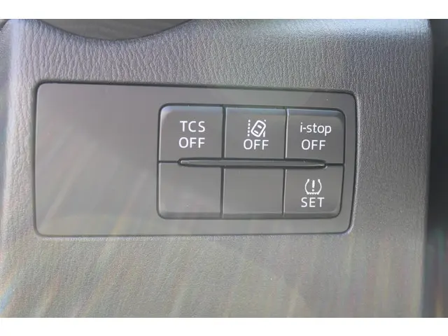 Mazda CX-3 2.0 SkyActiv-G 121 Luxury 2021 Benzine 14