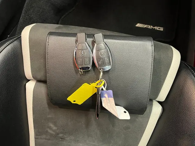 Mercedes-Benz C-Klasse Estate AMG 63 S 2016 Benzine 34