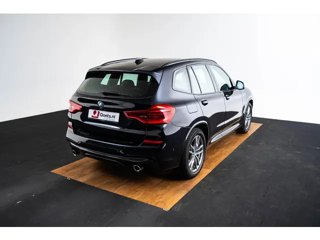 BMW X3 xDrive20i High Executive 2018 Benzine 48
