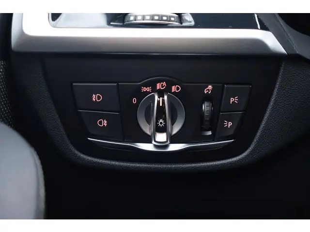 BMW X3 xDrive20i 2020 Benzine 25