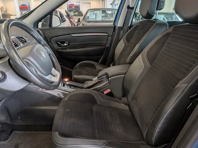 Renault Scénic Xmod 1.2 TCe Bose 2014 Benzine 6