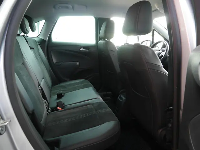 Opel Crossland 1.2 Turbo Ultimate Level 4 2024 Benzine 13