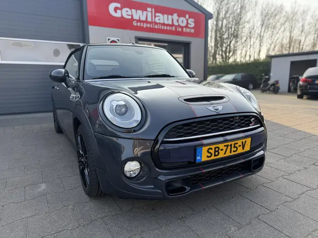 MINI Cooper S Cabrio Mini 2.0 JCW 2017 Benzine 15