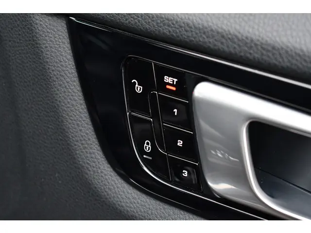 Porsche Cayenne 3.0 2018 Benzine 38