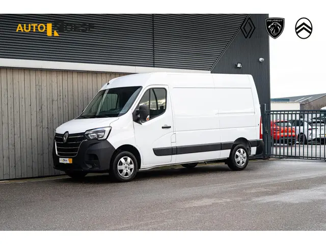Renault Master T35 2.3 dCi 135 L2H2 Comfort 2022 Diesel