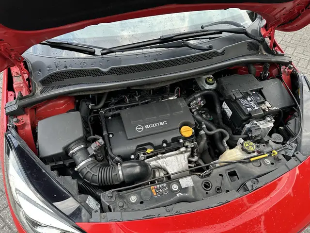 Opel Corsa 1.4 Turbo 150PK OPC-Line (GSI) 2016 Benzine 32