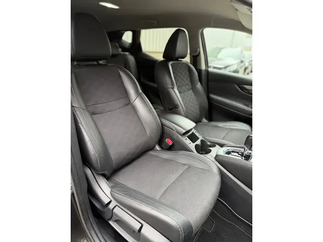 Nissan QASHQAI 1.2 Tekna Automaat 2015 Benzine 24