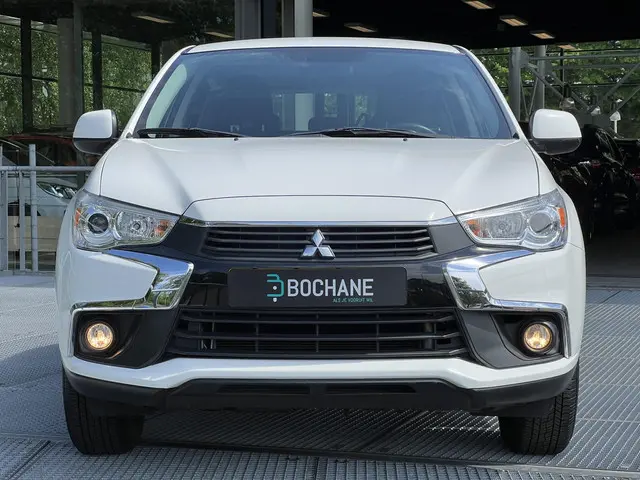 Mitsubishi ASX 1.6 Cleartec Bright+ 2017 Benzine 16