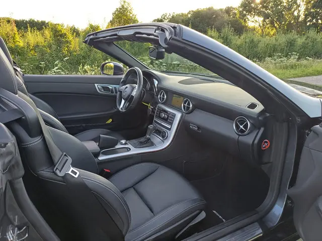 Mercedes-Benz SLK 200 2016 Benzine 28
