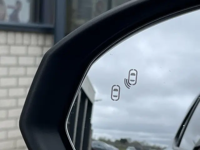 Lynk & Co 01 1.5 2023 Hybride Benzine 46