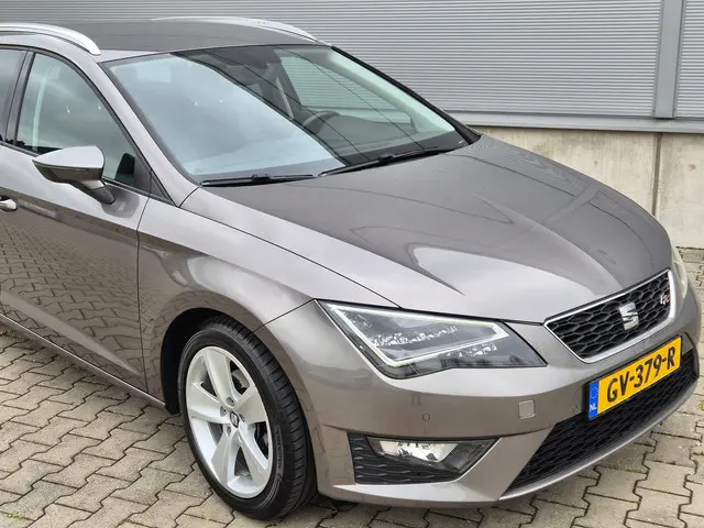 SEAT Leon ST 1.4 EcoTSI FR Connect 2016 Benzine 65