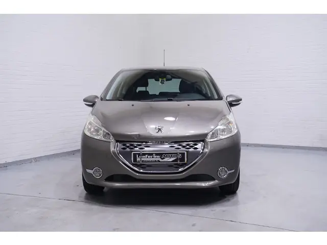 Peugeot 208 2