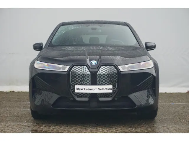 BMW iX xDrive40 2022 Elektrisch 4