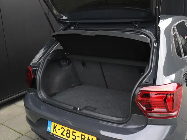 Volkswagen Polo 1.0 TSI Highline 2018 Benzine 14