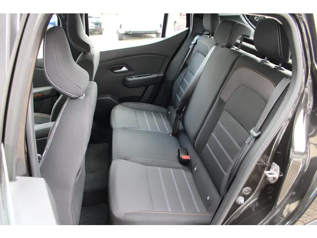 Dacia Sandero Stepway 1.0 TCe 90 Comfort 2021 Benzine 29