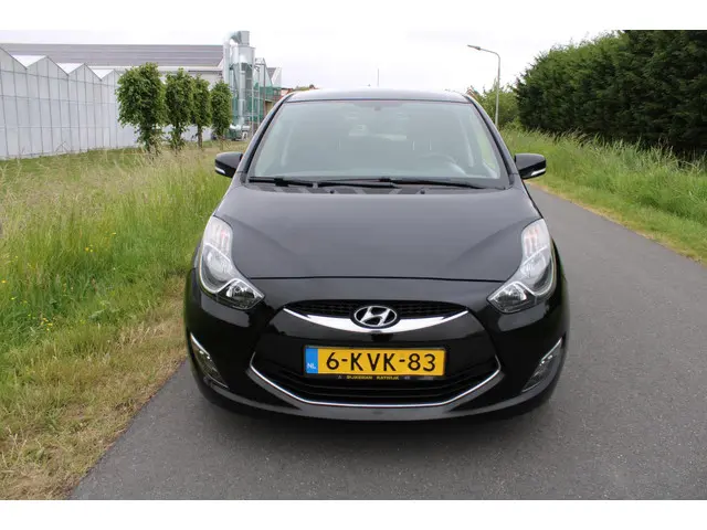 Hyundai ix20 1.4i i-Magine 2013 Benzine 3
