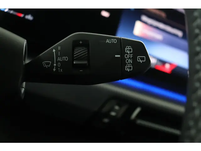 BMW X1 sDrive18i 2023 Benzine 26