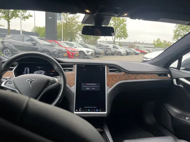 Tesla Model S 75D Base 2018 Elektrisch 9