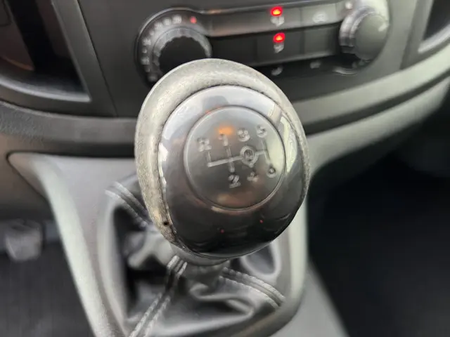 Mercedes-Benz Vito 110 CDI Lang 2021 Diesel 24
