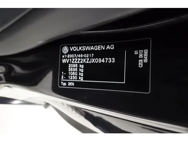 Volkswagen Caddy 1.4 TSi 125pk DSG Highline 2018 Benzine 35