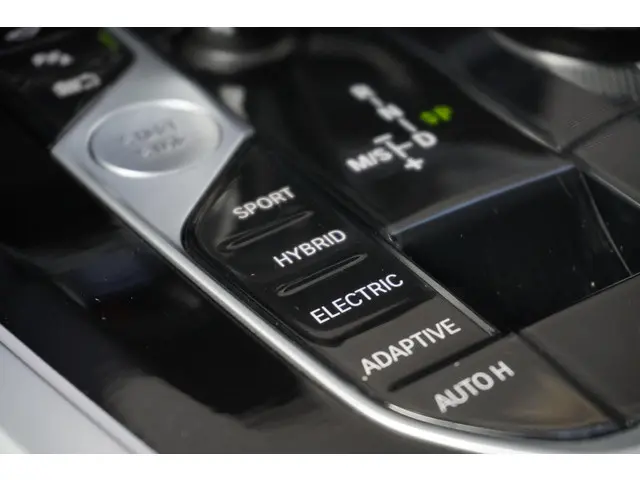 BMW X5 xDrive45e 2019 Hybride Benzine 22