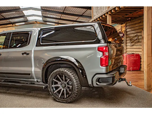 Chevrolet Silverado 6.2 V8 High country 2024 Benzine 6