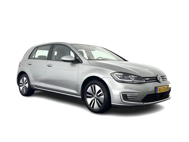 Volkswagen e-Golf {SOH-91%} 2019 Elektrisch