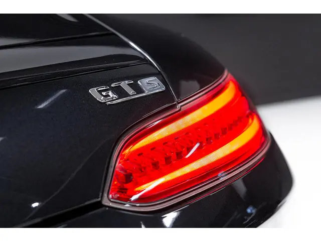 Mercedes-Benz AMG GT 4.0 S 2015 Benzine 35