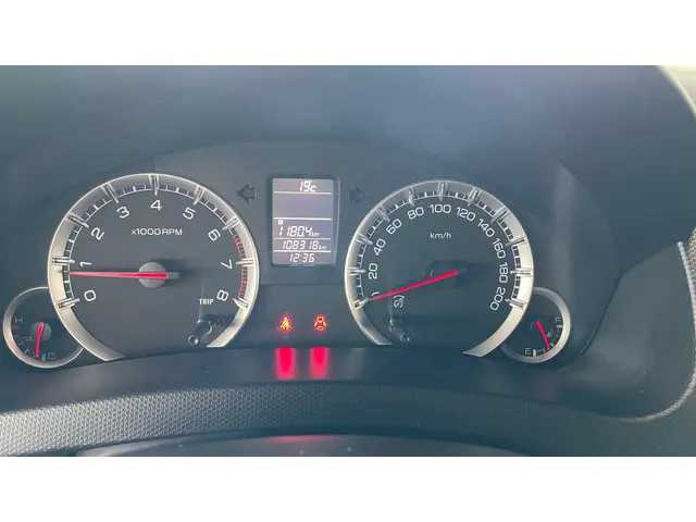 Suzuki Swift 1.2 Business Edition EASSS 2017 Benzine 13