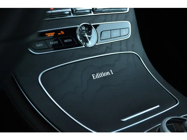 Mercedes-Benz CLS 450 4M Ed.1 AMG 2019 Benzine 48