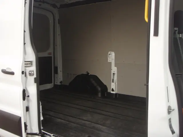 Ford Transit L2H2 122887km Trend bj 21 2021 Diesel 5