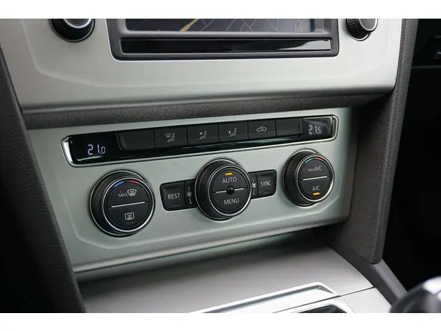 Volkswagen Passat 1.6 TDI Comfortline 2015 Diesel 22