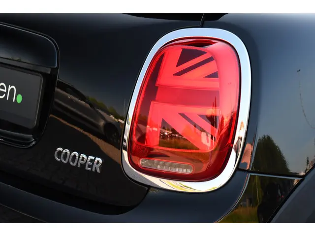 MINI Cooper Cabrio Mini 1.5 136pk 2020 Benzine 17