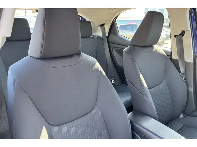 Toyota Yaris 1.5 Hybrid 115 Active 2025 Hybride Benzine 33