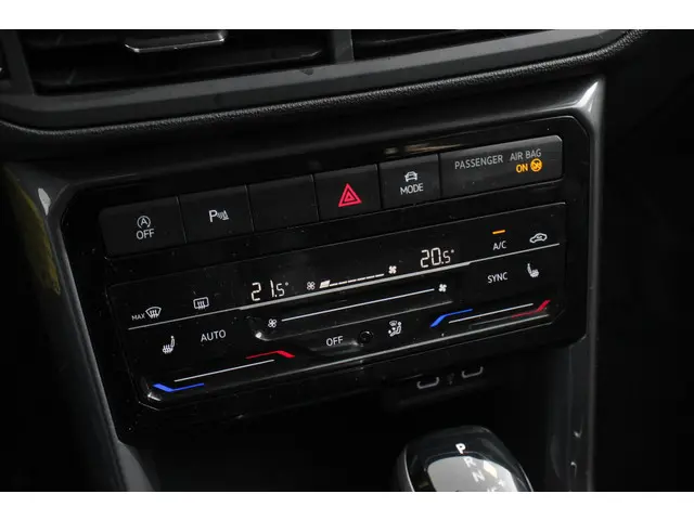 Volkswagen T-Cross 3