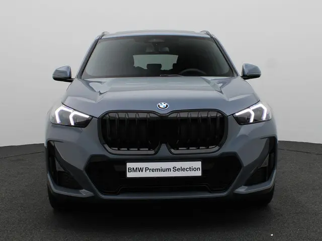BMW X1 xDrive25e 2025 Hybride Benzine 3