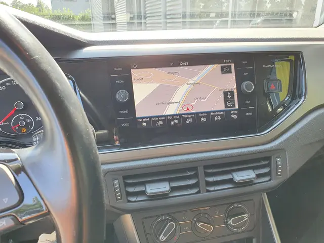 Volkswagen Polo 1.0 TSI Comfortline 2018 Benzine 7