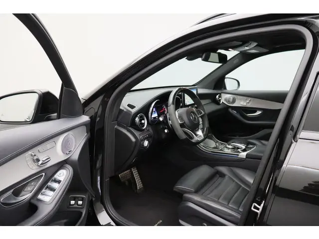 Mercedes-Benz GLC 2