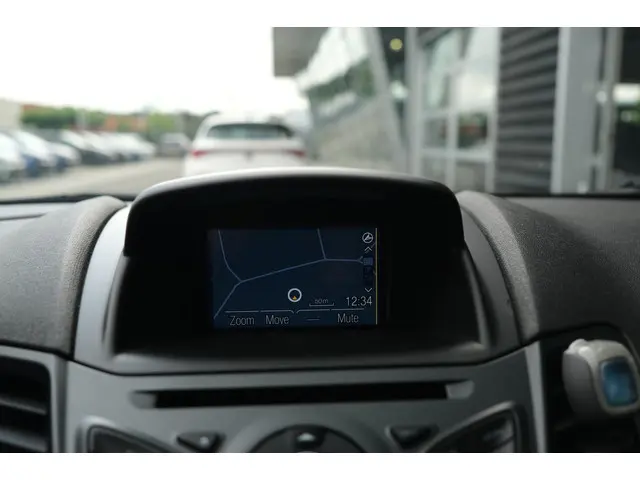 Ford Fiesta 1.0 Style Navi airco 5drs 2016 Benzine 17