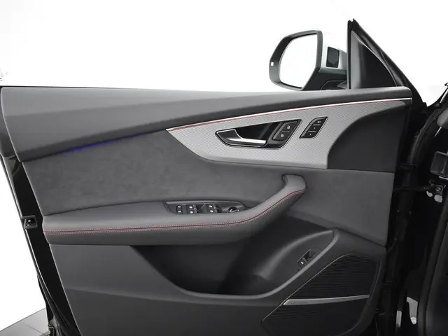 Audi SQ8 4.0 TFSI quattro 507 PK 2025 Benzine 19