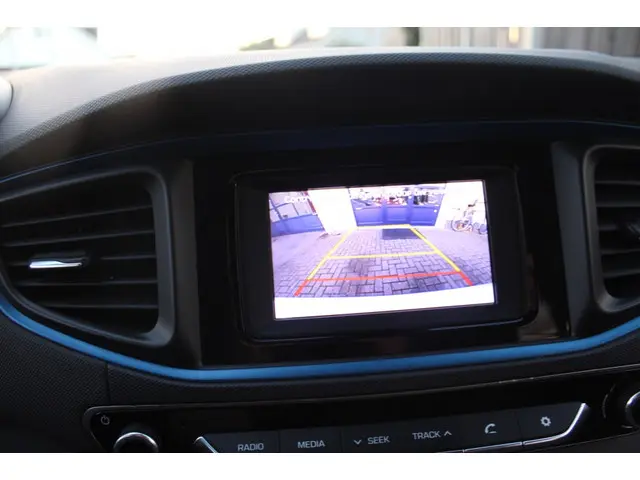 Hyundai IONIQ 1.6 GDi i-Motion 2018 Hybride Benzine 17