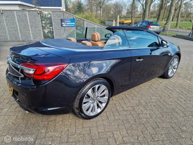 Opel Cascada 1.4 Turbo ecoFLEX Cosmo 2015 Benzine 16