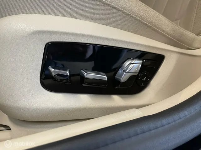 BMW 5 Serie 540i High Executive Edition 2019 Benzine 11