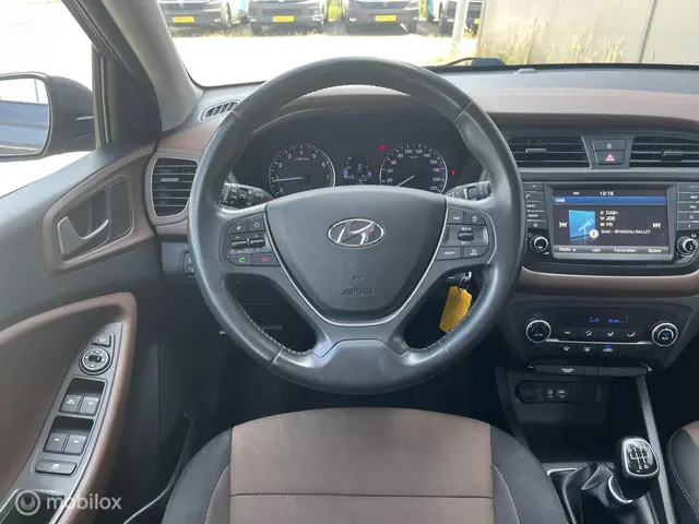 Hyundai i20 1.0 T-GDI Comfort | Climate | 2018 Benzine 13
