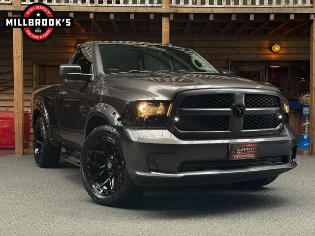 Dodge Ram 1500 5.7 V8 Classic Single Cab 2022 LPG/Gas 8