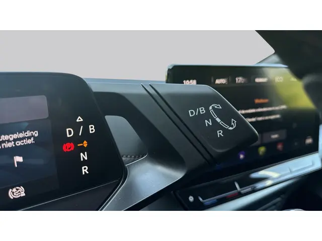 CUPRA Born Impulse 58 kWh 2024 Elektrisch 17