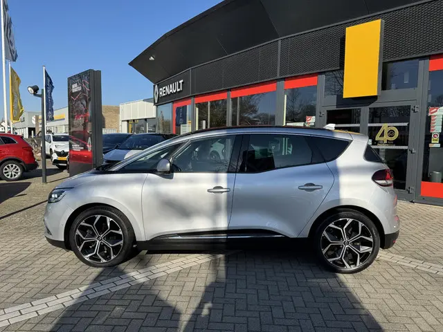 Renault Scénic TCe 140 Techno 2021 Benzine 8