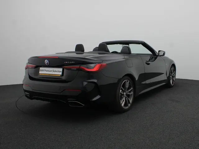 BMW 4 Serie Cabrio M440i xDrive 2022 Benzine 2