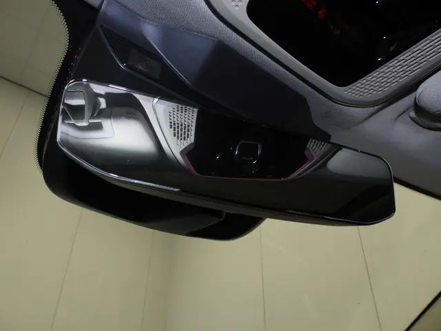 Lynk & Co 01 1.5 PHEV BlackLine 2023 Hybride Benzine 28