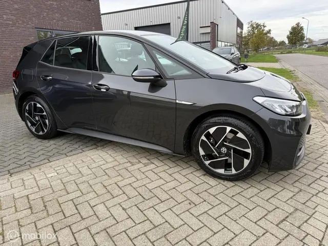 Volkswagen ID.3 Life 58 kWh 2021 Elektrisch 7